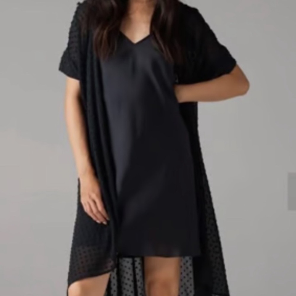 Vetta Convertible Polka Dot Dress - Picture 8 of 9